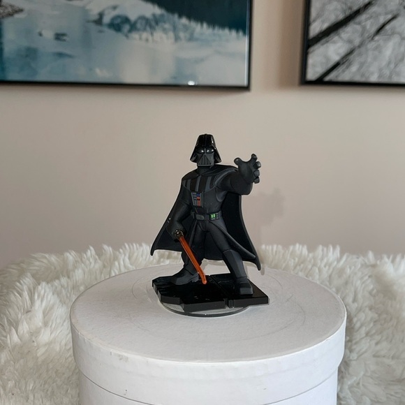 Disney Dark Vader action figure a slight ding on the top of the sward - Picture 1 of 6